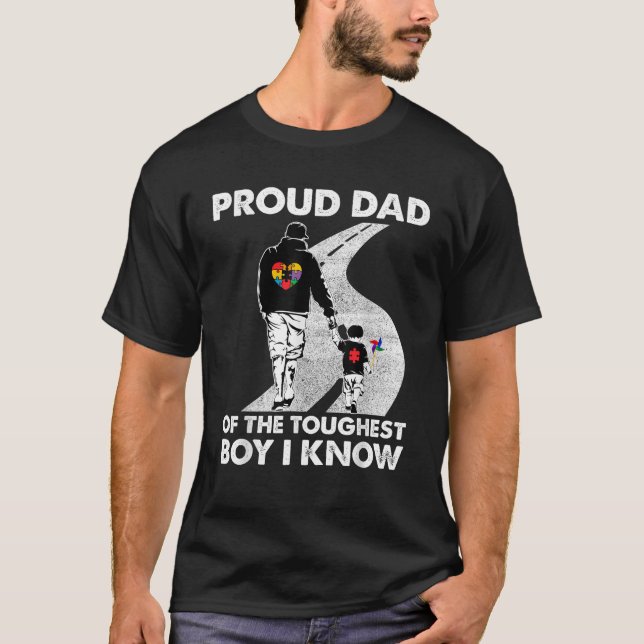 Camiseta Orgulloso Padre Del Niño Más Difícil Que Conozco A (Anverso)