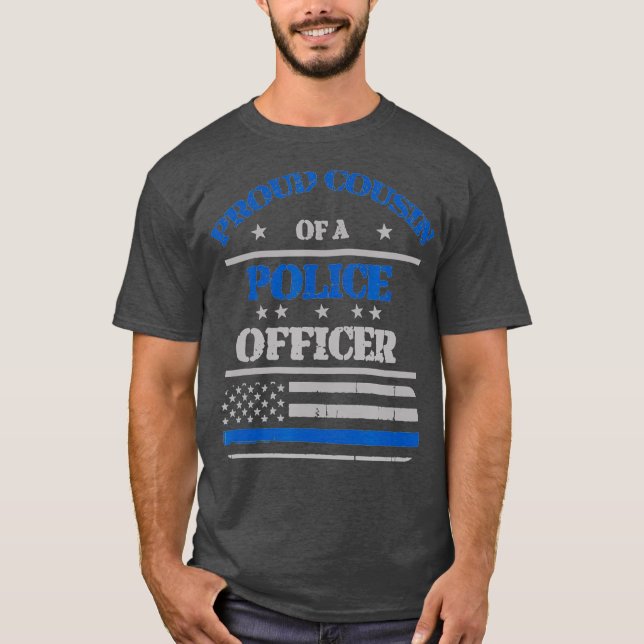 Camiseta Orgulloso primo de un oficial de policía en una ca (Anverso)