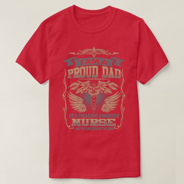 Camiseta Orgulloso regalo del día de papá de asombrosa enfe (Diseño del anverso)