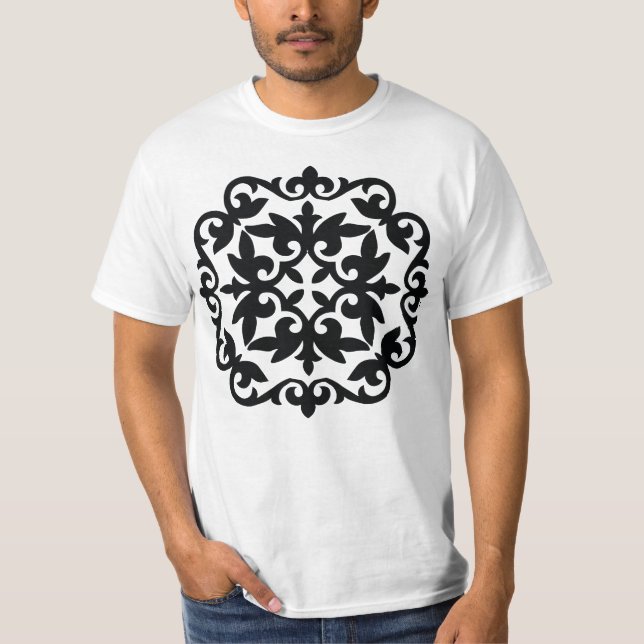 Camiseta Ornamental Floral Design (Anverso)
