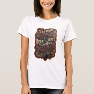 Camiseta Oro ESTOY EN UNA RELACIÓN ABIERTA CON EL VINO