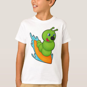 Camiseta Oruga como surfista con tabla de surf