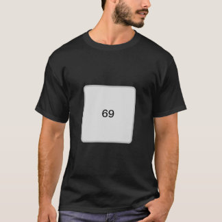 Camiseta oscura básica