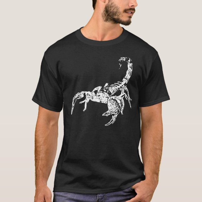Camiseta Oscuridad del escorpión (Anverso)