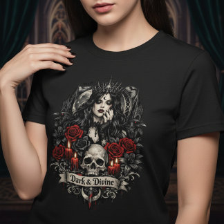 Camiseta Oscuro y Divino Cráneo Gótico y Rosas