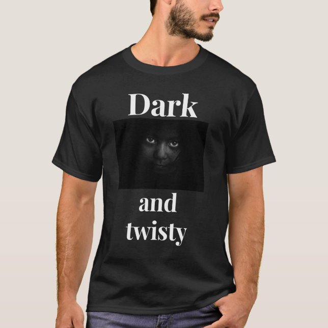 Camiseta oscuro y retorcido (Anverso)