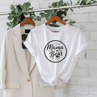 Camiseta Oso Mamá Est 20XX Línea de Corazón Salvaje Arte