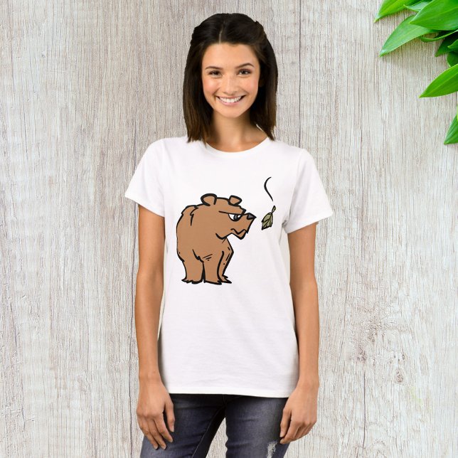 Camiseta Oso marrón con vida silvestre de hojas caídas en o (Subido por el creador)