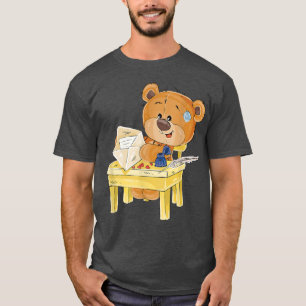 Camiseta Oso marrón lindo sentado en una silla