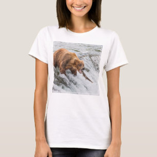 Camiseta Oso pardo atrapa salmón rojo