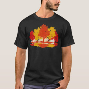 Camiseta Otoño Árboles forestales otoñales Lago Naturaleza