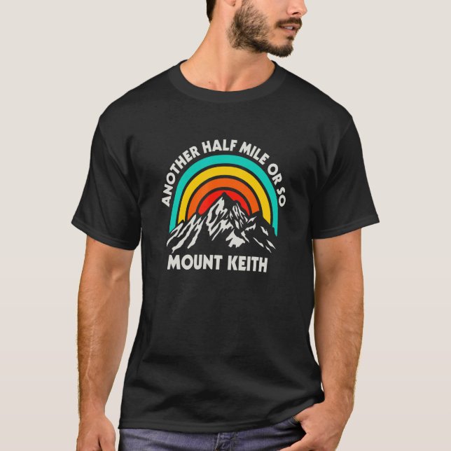 Camiseta Otra Media Milla O Algo Así De Senderismo En El Mo (Anverso)