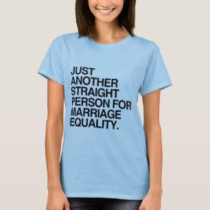 CAMISETA OTRA PERSONA HETEROSEXUAL MÁS A FAVOR DE LA IGUALD
