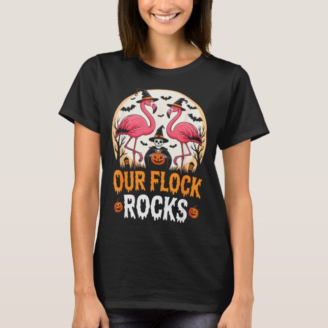 Camiseta Our Flock Rocks Flamingo Halloween Costume Matchin (Anverso)