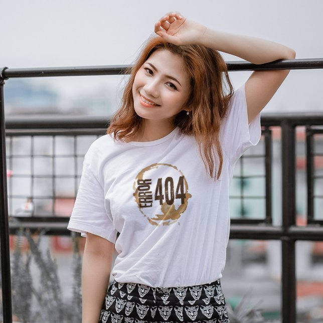 Camiseta Out of Coffee Error 404 - Funny Coffee Lover Gift  (Subido por el creador)