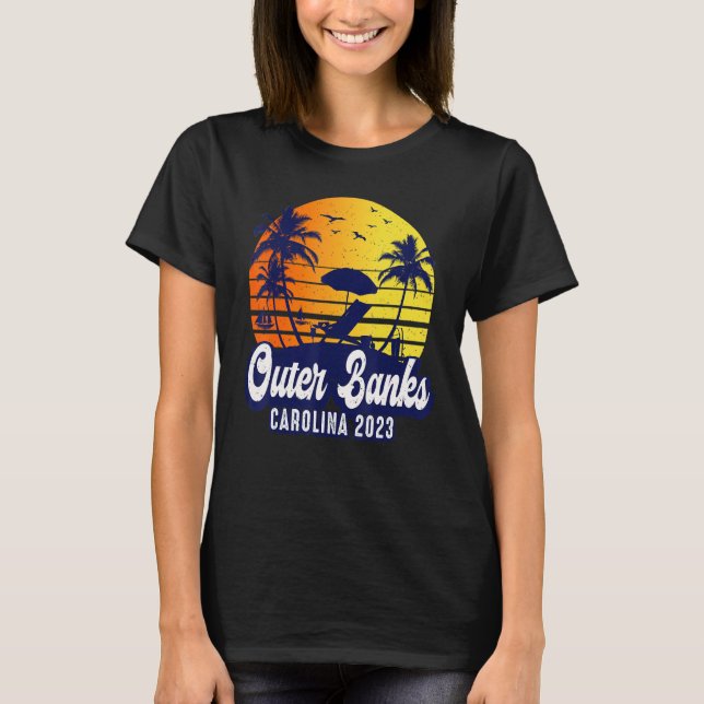 Camiseta Outer Banks 2023 Carolina Sunset Beach Retro (Anverso)