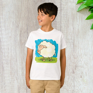 Camiseta Ovejas Blancas Esponjosas y Lindas en Césped
