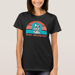 Camiseta Over Analyzer - Microscopic Lab Tech