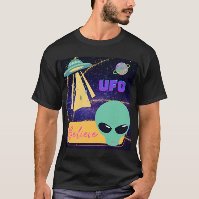 Camiseta ovni, cree en extraterrestres (Anverso)