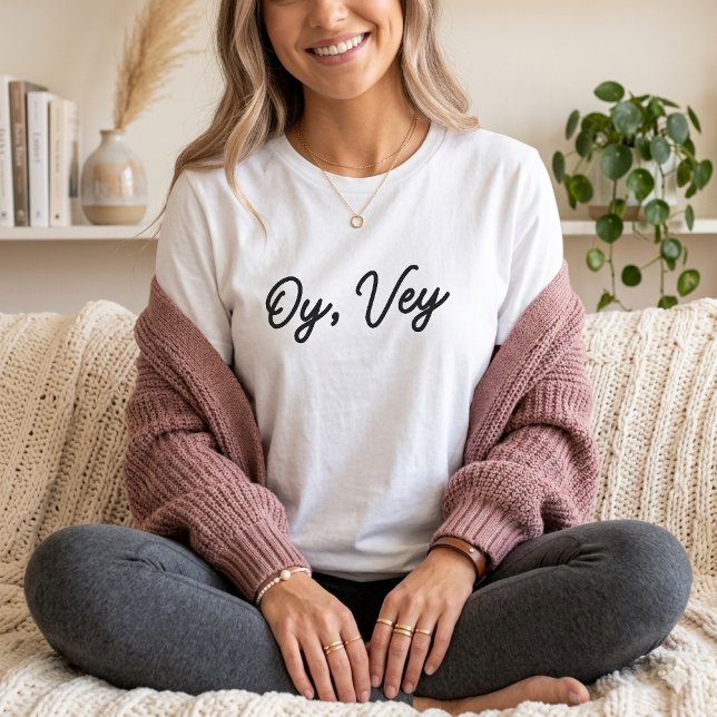 Camiseta Oy Vey Expresión Judía Divertida Script Minimalist (Subido por el creador)