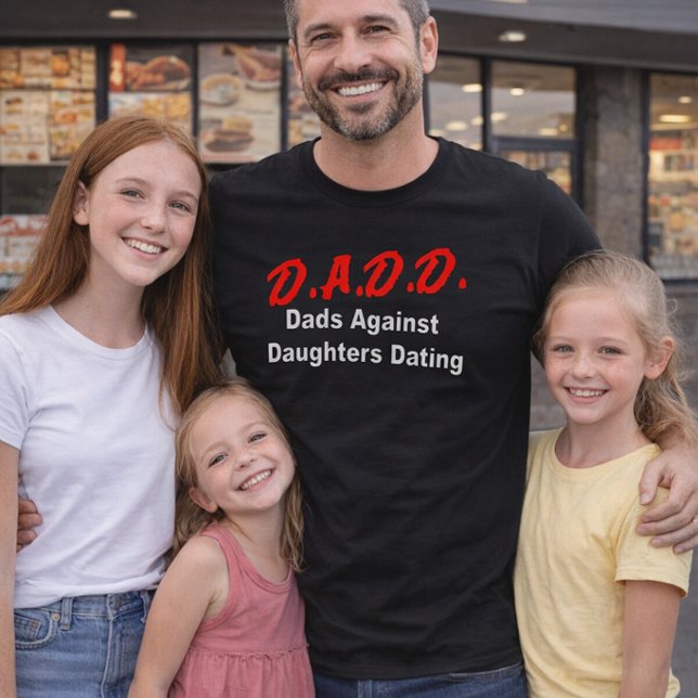 Camiseta P.A.P.H. Papás Contra que las Hijas salgan con chi (Subido por el creador)
