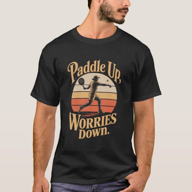 Camiseta Paddle Up Worries Down Sunset Illustration (Anverso)