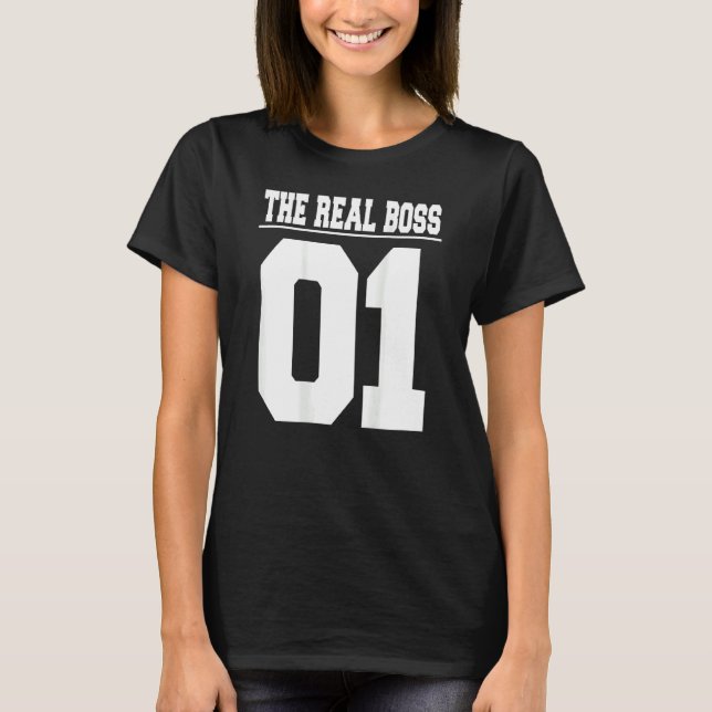 Camiseta Padre De Familia Madre Hijo Hija El Jefe La Rea (Anverso)