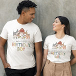 Camiseta Padre de granja del Chica de cumpleaños<br><div class="desc">Camiseta de cumpleaños de los padres de los astilleros con adorables animales de granja que incluyen una vaca,  cabra,  cerdo,  oveja,  burro,  caballo,  conejo,  pato y gallo,  y el dicho "padre del chica de cumpleaños".</div>