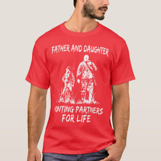 Camiseta padre e hija cazando a sus compañeros de vida