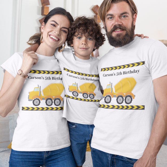Camiseta Padres Personalizados del partido de cumpleaños de (Subido por el creador)