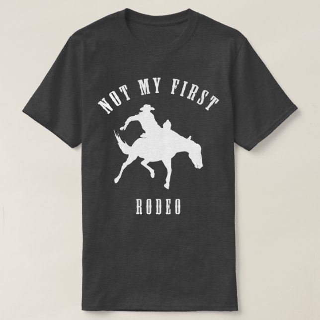 Camiseta País Vaquero Occidental No Es Mi Primer Rodeo Sarc (Diseño del anverso)