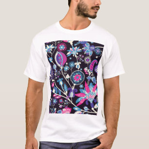 Camiseta Paisley moderno: patrón oriental tradicional.