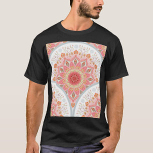 Camiseta Pájaros de pavo real, ornamento de redondeo floral