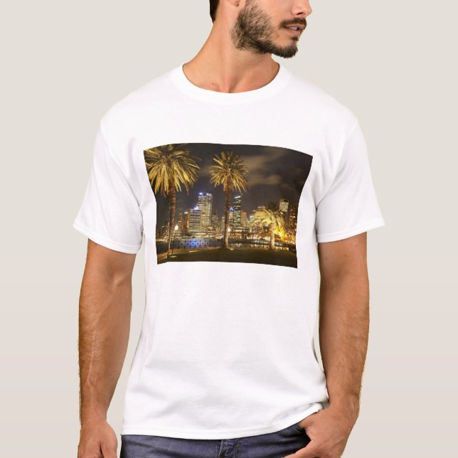 Camiseta Palmeras y CBD en la noche, Sydney, Nuevo Sur (Anverso)