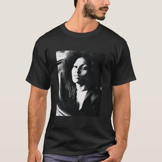 Camiseta Pam Hit Man Blaxploitation 1972 v6 (Anverso)