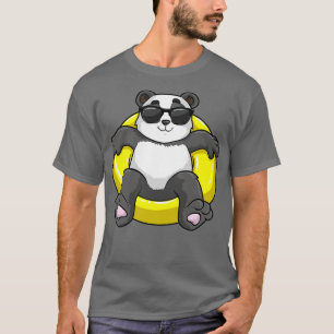 Camiseta Panda con gafas de sol en Natación con anillo de n