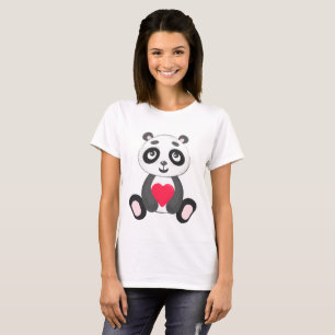 Camiseta Panda linda del bebé que lleva a cabo un corazón