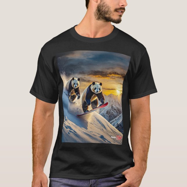 Camiseta Pandas sobre diseño de tablas de nieve por Rich AM (Anverso)
