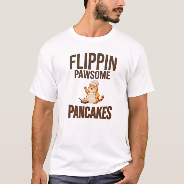Camiseta Panqueques de Flippin’ Pawsome - desayuno by Meows (Anverso)