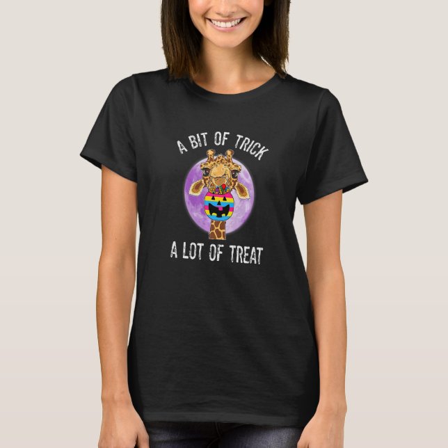 Camiseta Pansexual Halloween Giraffe Un Poco De Truco (Anverso)