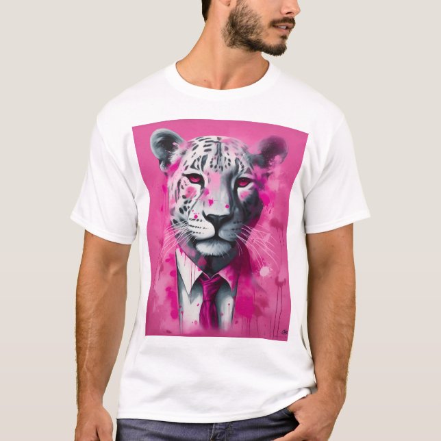 Camiseta pantera rosa con diseño de traje (Anverso)