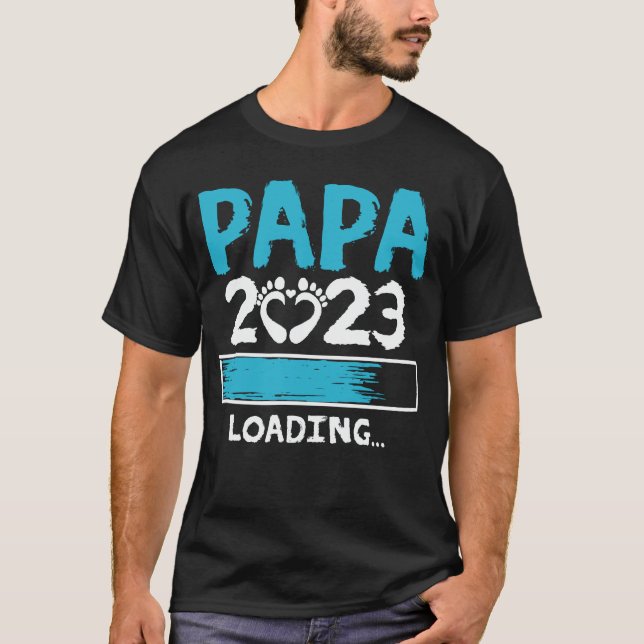 Camiseta Papa 2023 Cargando Invitación de embarazo nuevo pa (Anverso)