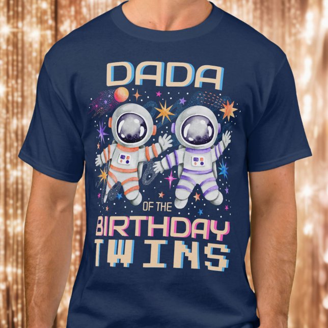 Camiseta Papá del espacio astronauta de los gemelos Birthda (Dad of the Birthday Twins Rocket Astronaut Space T-Shirt)