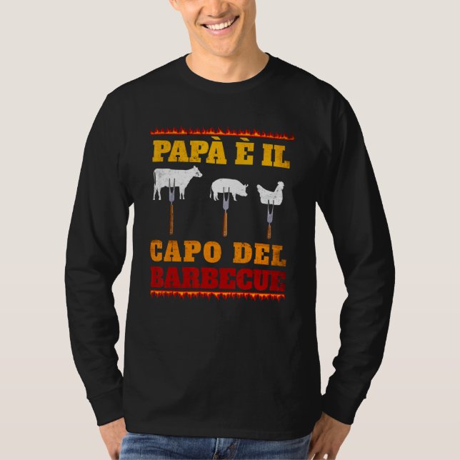 Camiseta Papá Es El Jefe De La Parrilla Serial Gri (Anverso)