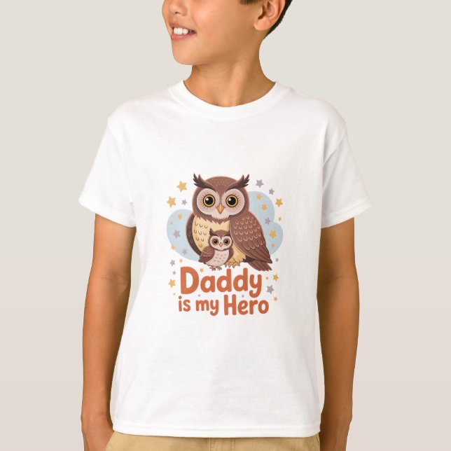 Camiseta Papá es mi héroe - Lechuzas ricas (Anverso)