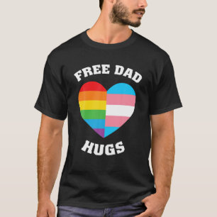 Camiseta Papá libre abraza a mamá LGBT abrazando el orgullo