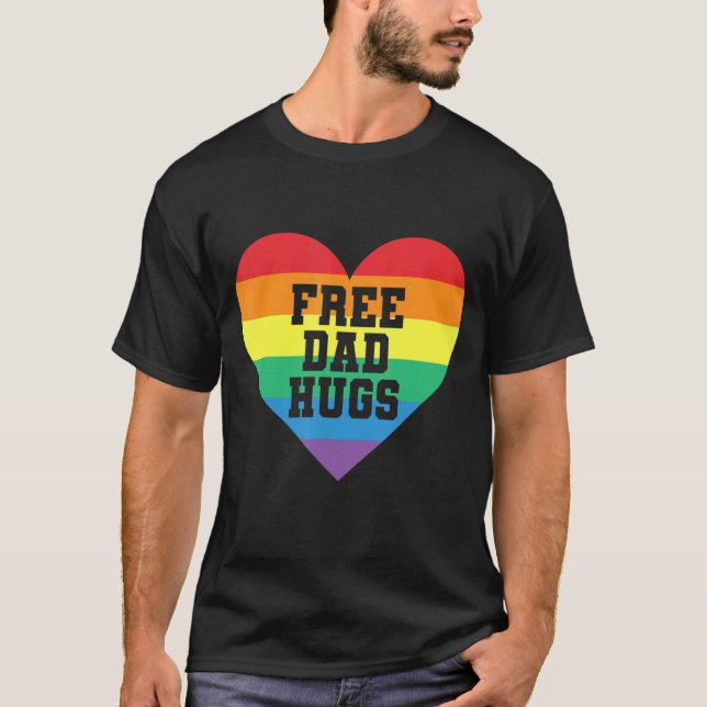 Camiseta Papá Libre Abraza La Bandera Del Corazón Arcoiris  (Anverso)