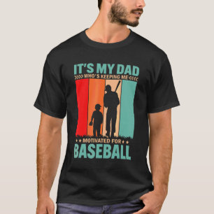 Camiseta Papá Me Motivó Para El Gráfico De Entrenadores De 