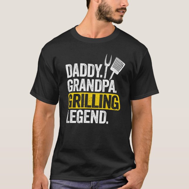 Camiseta Papá Noel Abuelo Gritando Leyenda Padre Grillfathe (Anverso)
