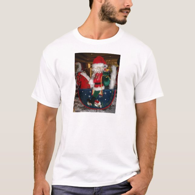 Camiseta Papá Noel en un caballo con arte de nieve (Anverso)